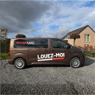 Minibus Toyota Proace à louer à Namur