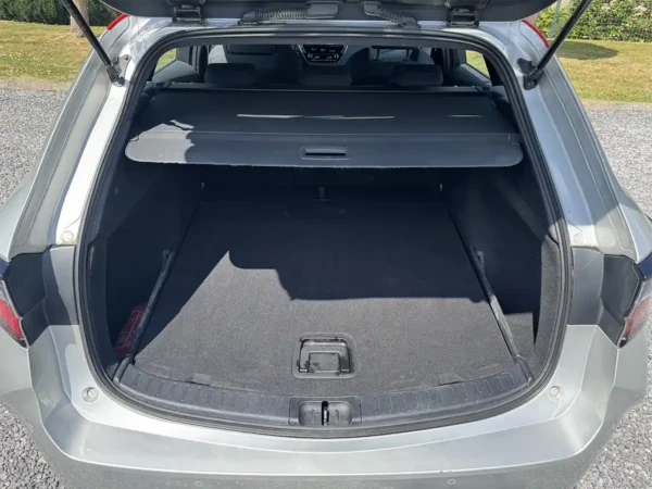Toyota Corolla – Image 3