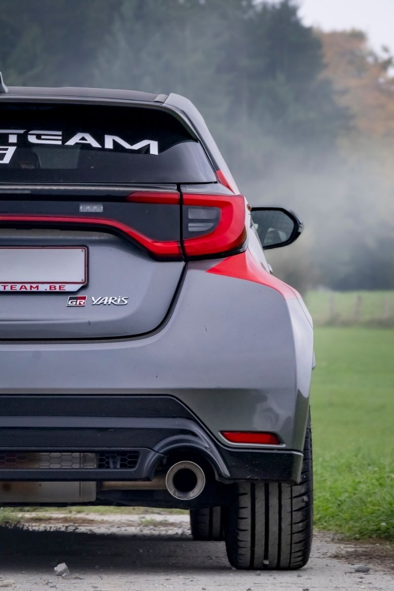 Feu arrière de la Toyota Yaris GR à louer chez Gegoloc
