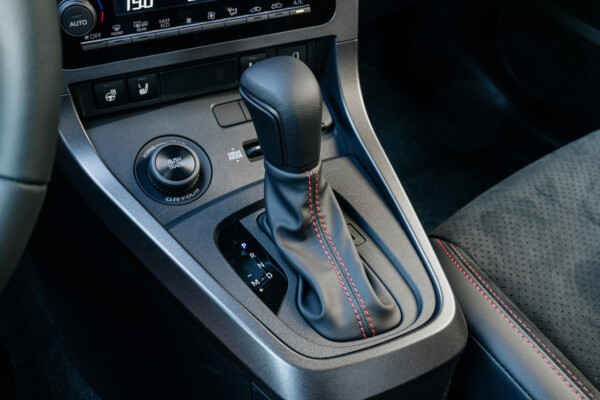 Boite de vitesse automatique d'une Toyota Yaris GR